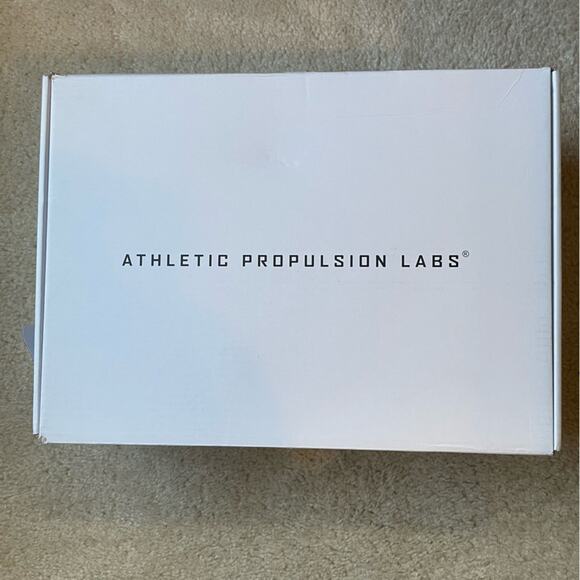 Athletic Propulsion Labs Steamline Crème/Magma/White Sneakers New Size 11 - Picture 9 of 11